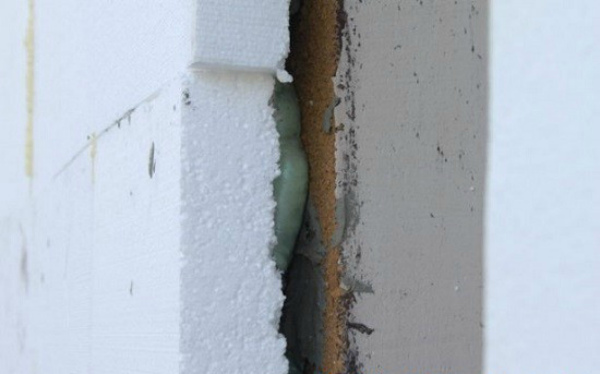 Утепление стен пенопластом