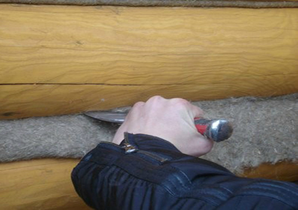 Утепление стен деревянного дома