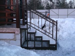 металлические ступени на заказ