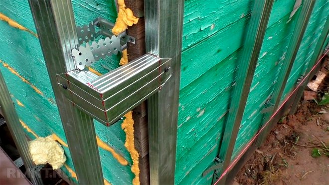 установка каркаса по углам